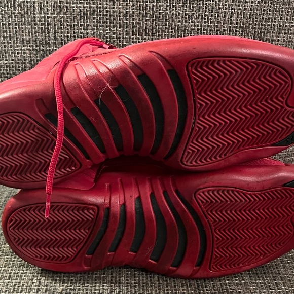 Air Jordan Retro 12 - Picture 8 of 8